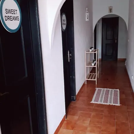 Backpackers Fonte Da Telha Hostel