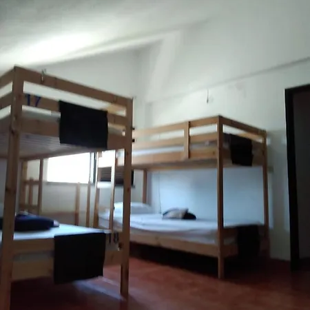 Hostel Backpackers Fonte Da Telha *