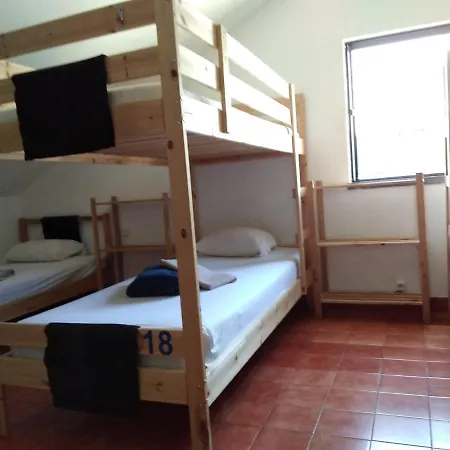 Hostel Backpackers Fonte Da Telha Aroeira (Setubal)